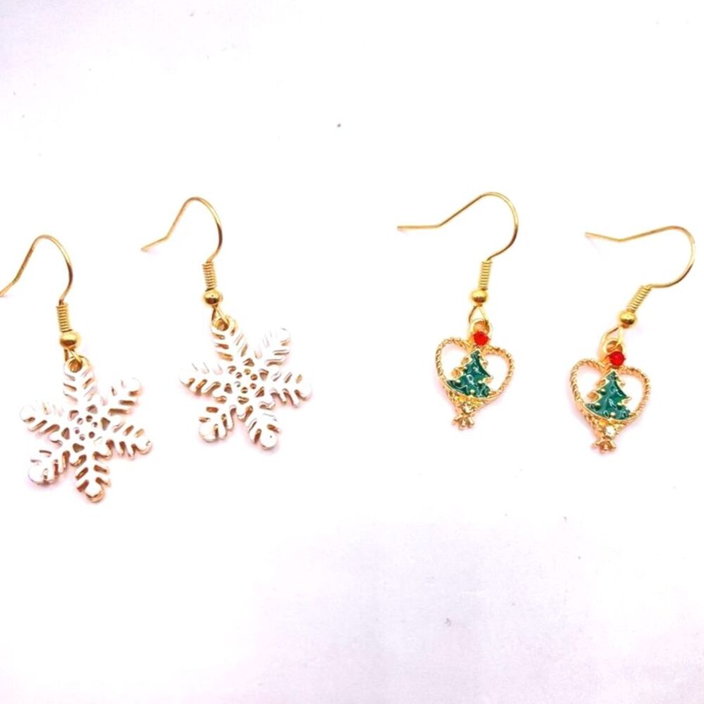 Set of 2 Pairs of Christmas Earrings